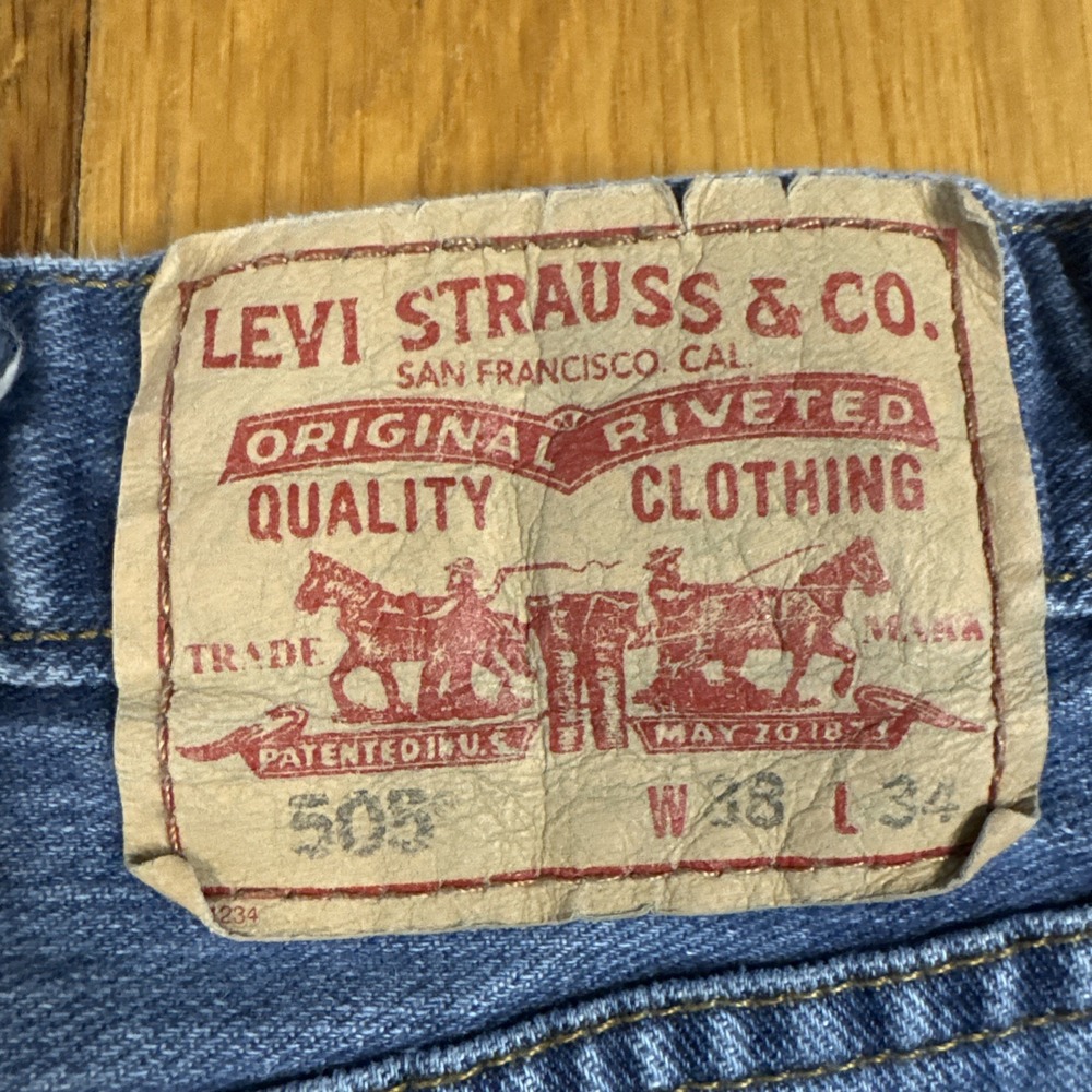 LEVIS 505 Mens 38x34 505 Black Batwing Red‎ Tab Reg Straight Fit Vintage Y2K - Picture 14 of 14